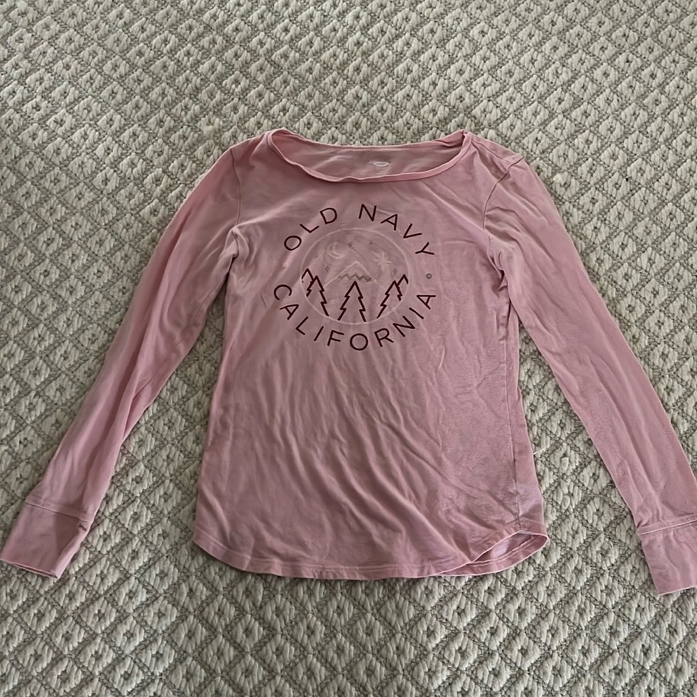 Old Navy shirt size large